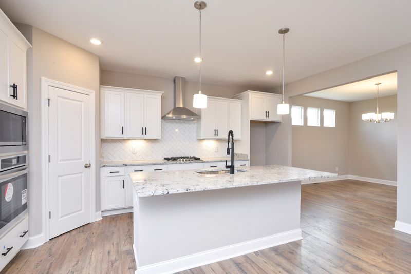 196 John T Alexander Blvd, Hendersonville, TN 37075