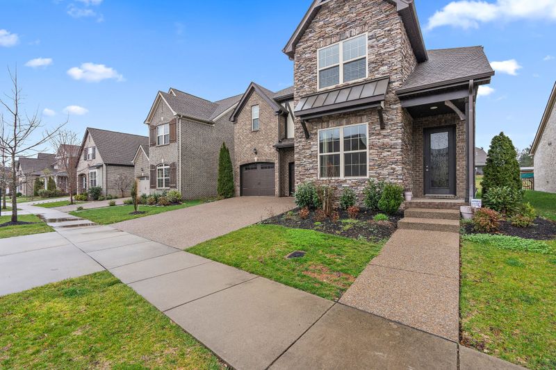 1002 Reese Dr, Franklin, TN 37069