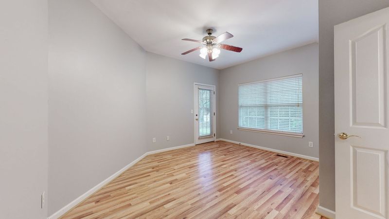 2522 Keegan Dr, Murfreesboro, TN 37130