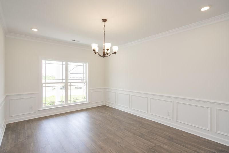 5045 Salient Dr, Spring Hill, TN 37174