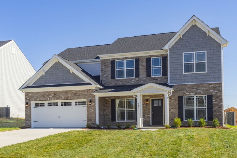 5041 Salient Dr, Spring Hill, TN 37174
