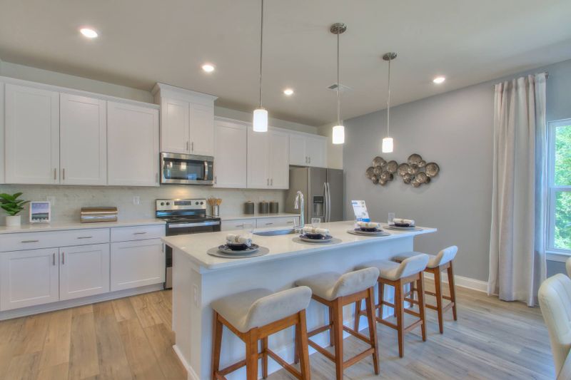 1401 Japonica Aly, Hermitage, TN 37076