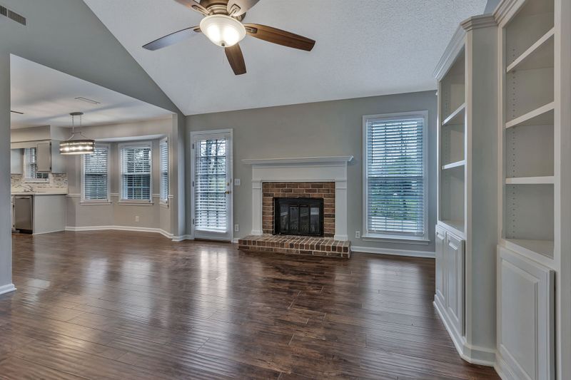 604 Shadycrest Ln, Franklin, TN 37064