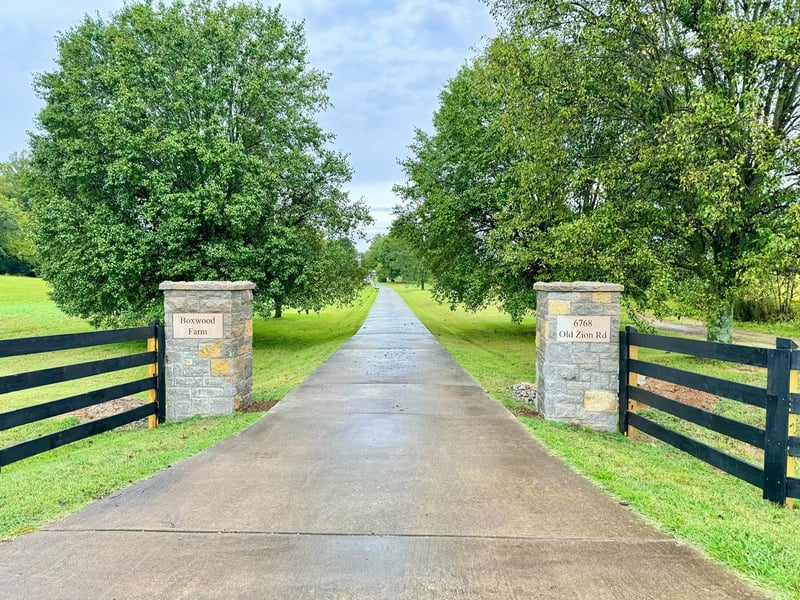 6768 Old Zion Rd, Columbia, TN 38401