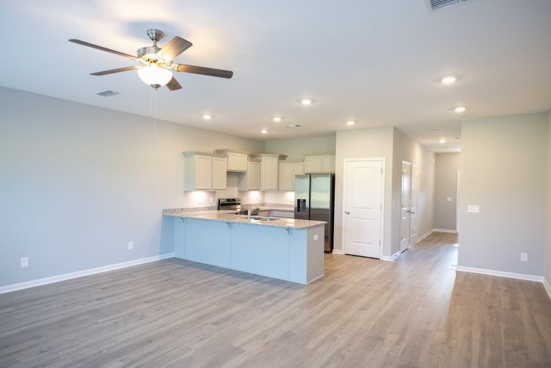 5706 Cloverwood Dr, Murfreesboro, TN 37128