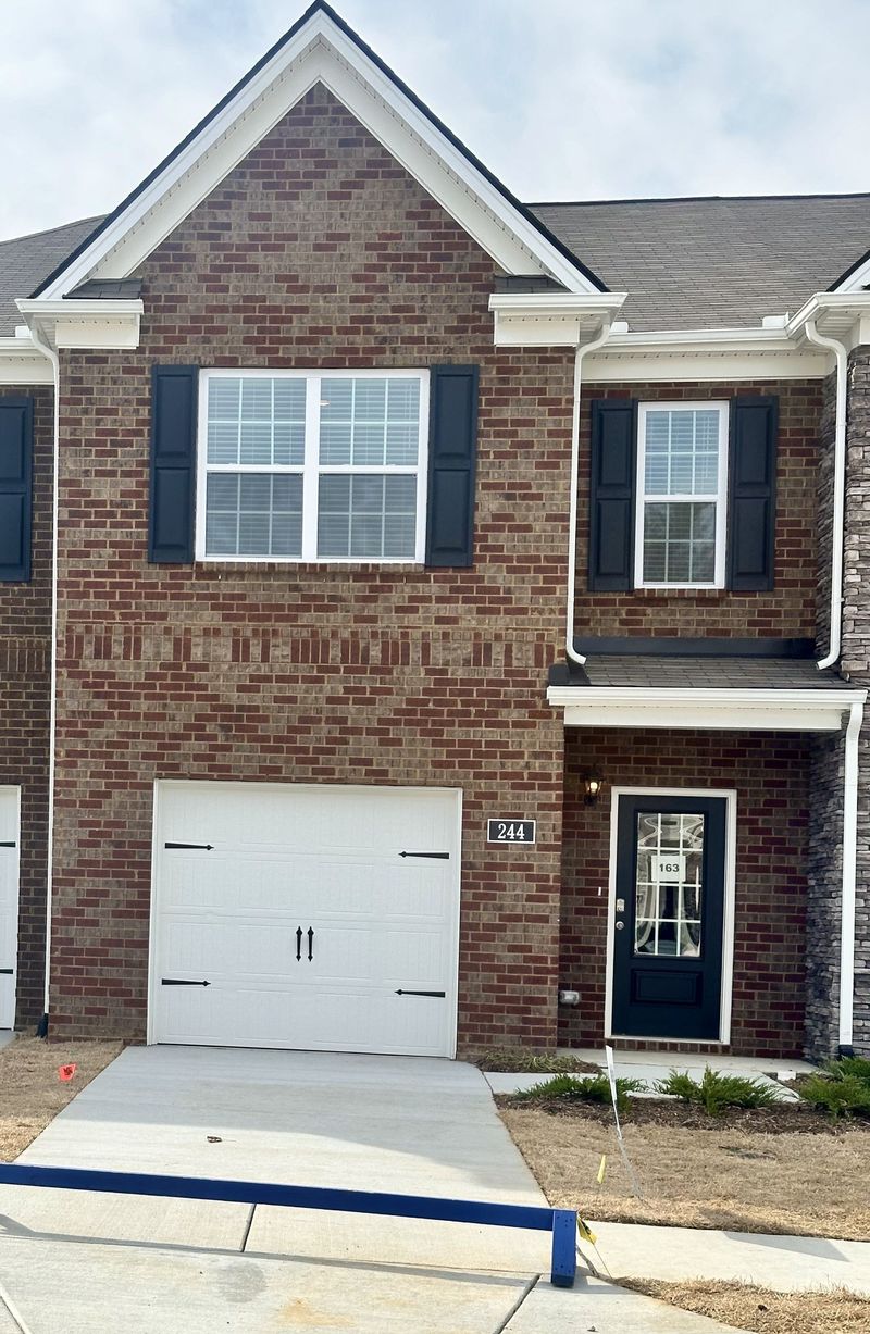 244 Hazel Ln, Lebanon, TN 37087