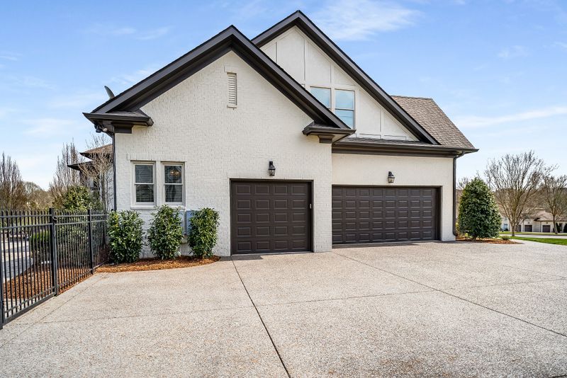 9423 Big Horn Rdg, Brentwood, TN 37027