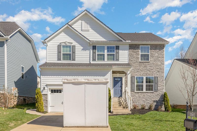 2082 Morton Dr, Spring Hill, TN 37174