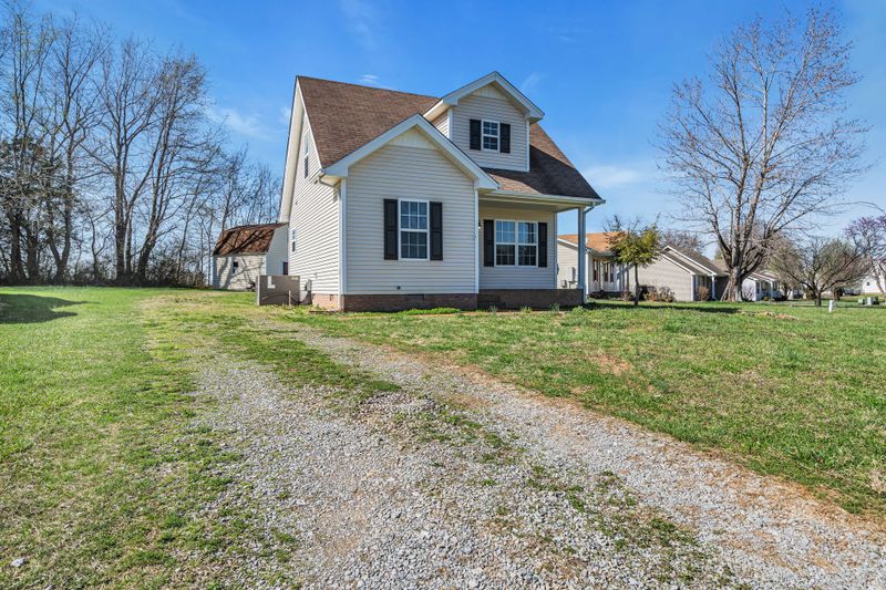 101 Todd Ct, Portland, TN 37148