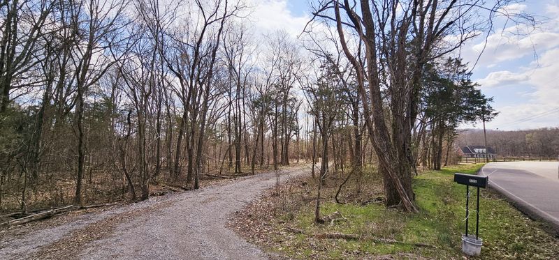3003 Thompson Rd, Murfreesboro, TN 37128
