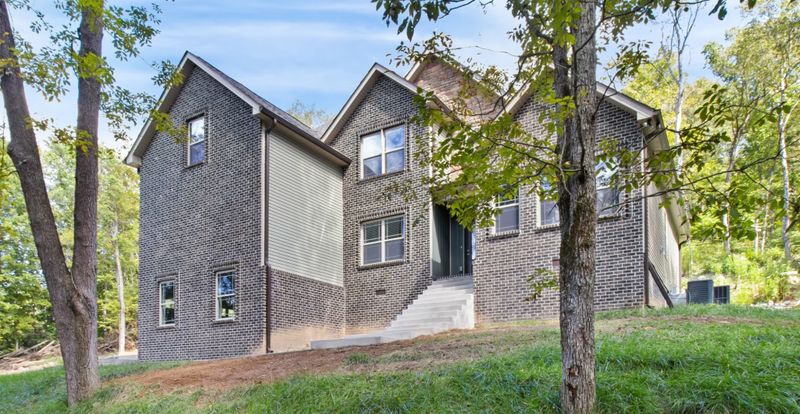6462 Hwy 48n, Cumberland Furnace, TN 37051