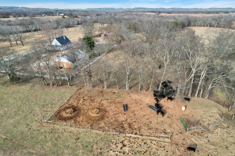 1418 S Cross Bridges Rd, Mount Pleasant, TN 38474