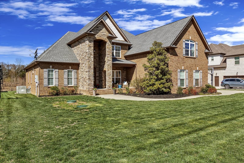 1456 Ansley Kay Dr, Christiana, TN 37037