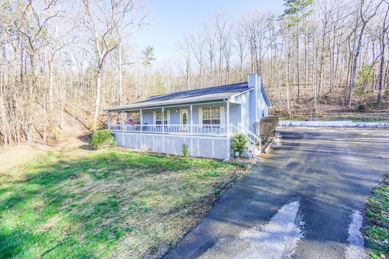 4008 Slygo Rd, Trenton, GA 30752