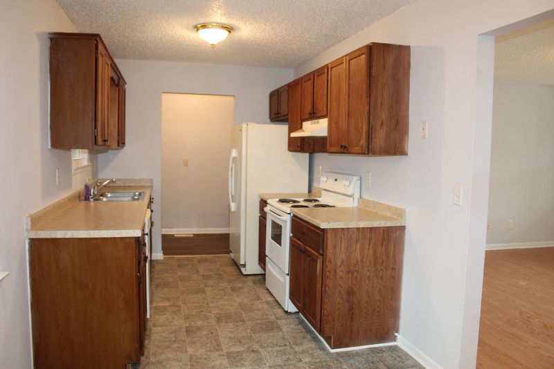 3162 Old Morris Rd, Rocky Face, GA 30740