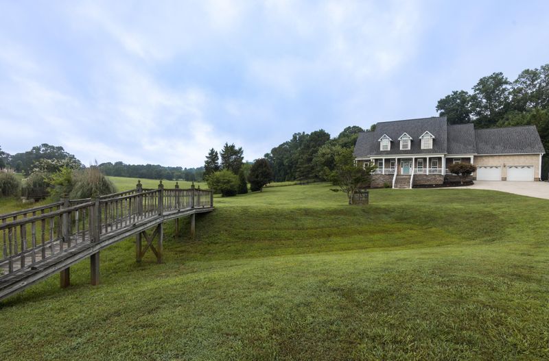 131 Caseys Trl, La Fayette, GA 30728