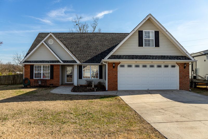336 Century Dr, Rossville, GA 30741