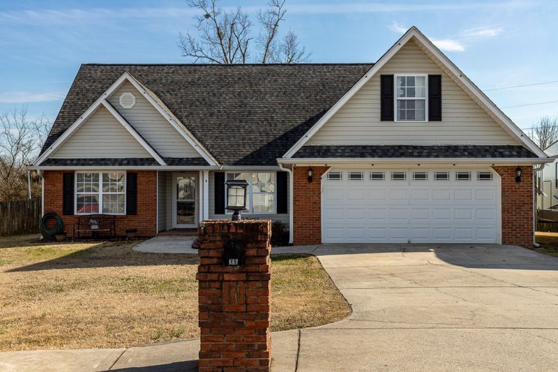 336 Century Dr, Rossville, GA 30741