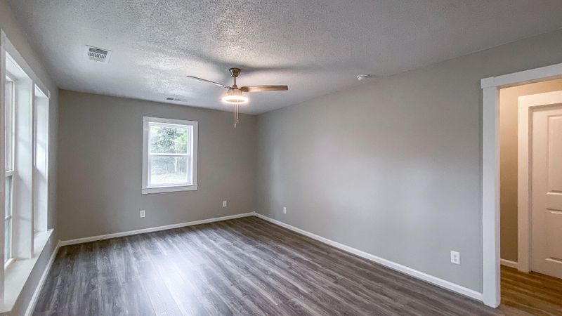 99 Ovie Dr, La Fayette, GA 30728