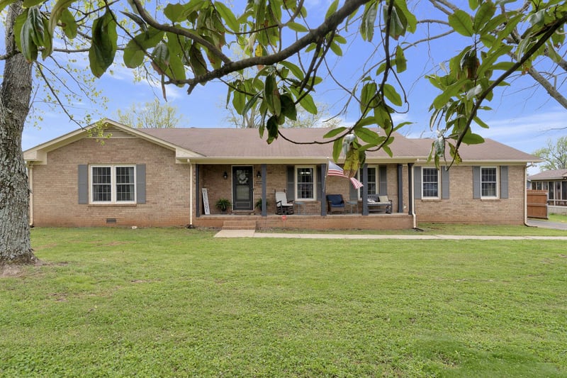 2831 Bridle Dr, Murfreesboro, TN 37129