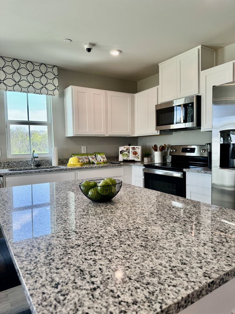 2032 Floating Leaf Ln, Goodlettsville, TN 37072