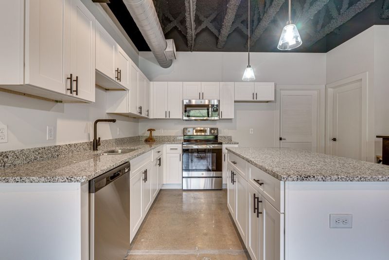 293 Plus Park Blvd #105, Nashville, TN 37217