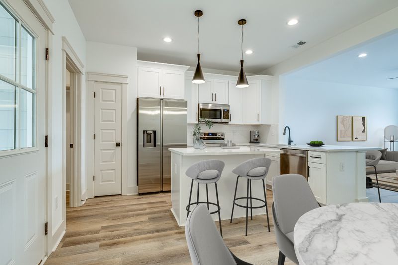 730 Old Hickory Blvd #207, Nashville, TN 37209
