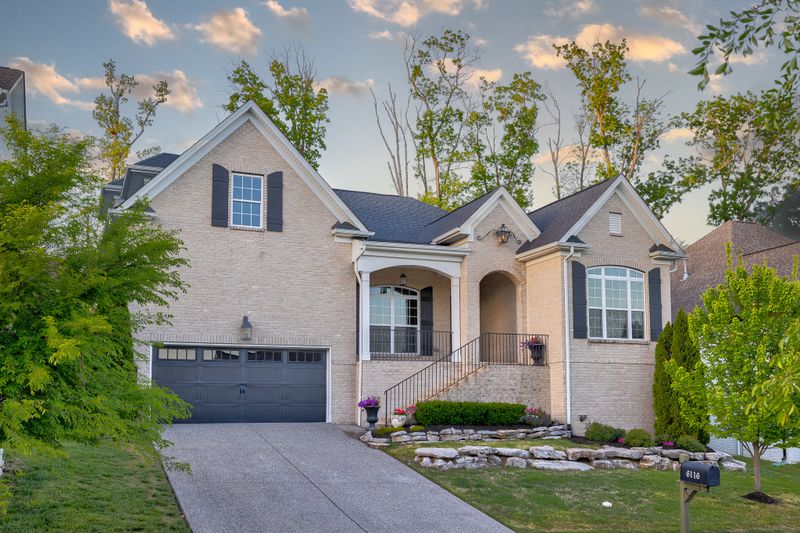 6116 Christmas Dr, Nolensville, TN 37135