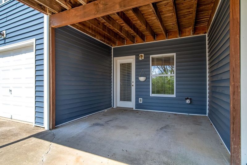 385 Normandy Cir, Nashville, TN 37209