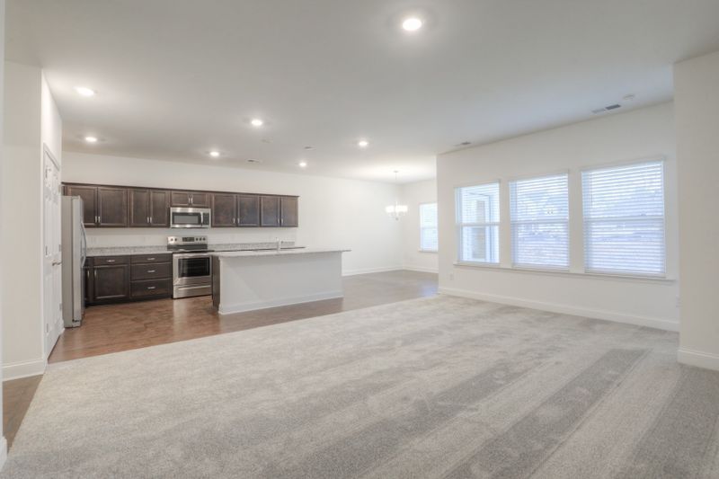 2160 Creekland View Blvd, Nashville, TN 37207