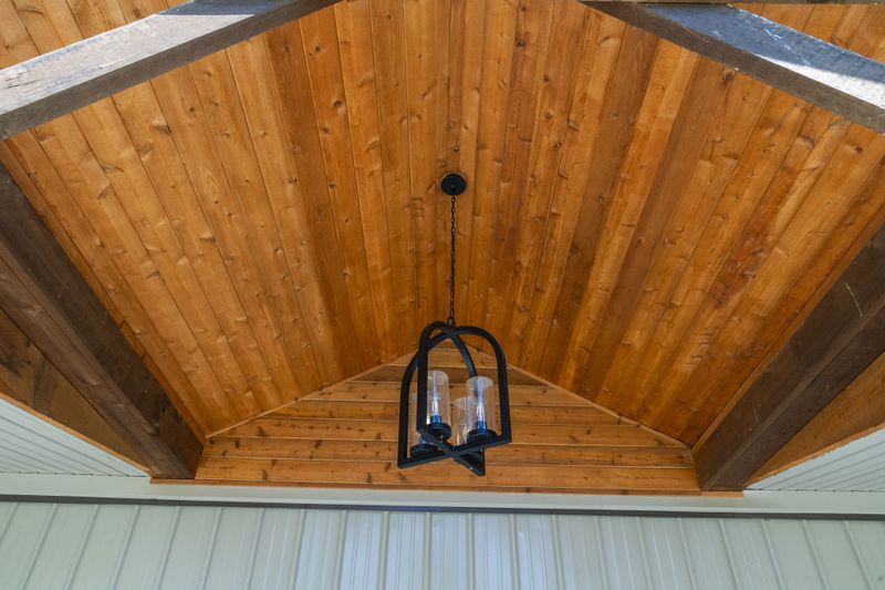 368 Ranch Rd, Portland, TN 37148