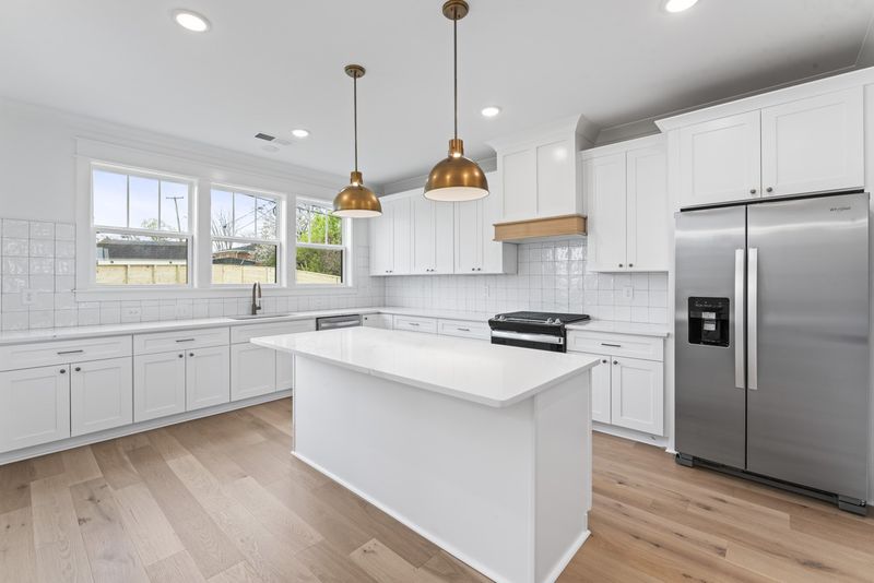 2803 Paden Dr #B, Nashville, TN 37206