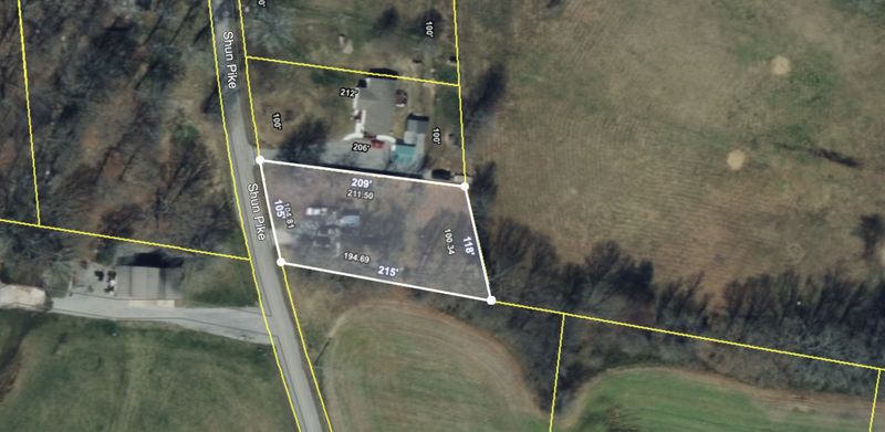145 Shun Pike, Cottontown, TN 37048