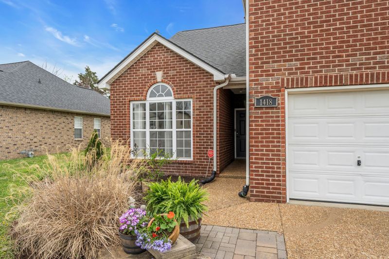 1418 Saddle Crst, Mount Juliet, TN 37122