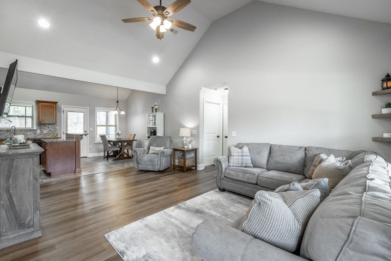 188 Southern Dr, Ringgold, GA 30736