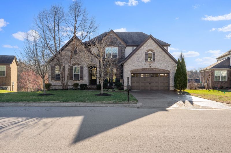 338 Crescent Moon Cir, Nolensville, TN 37135