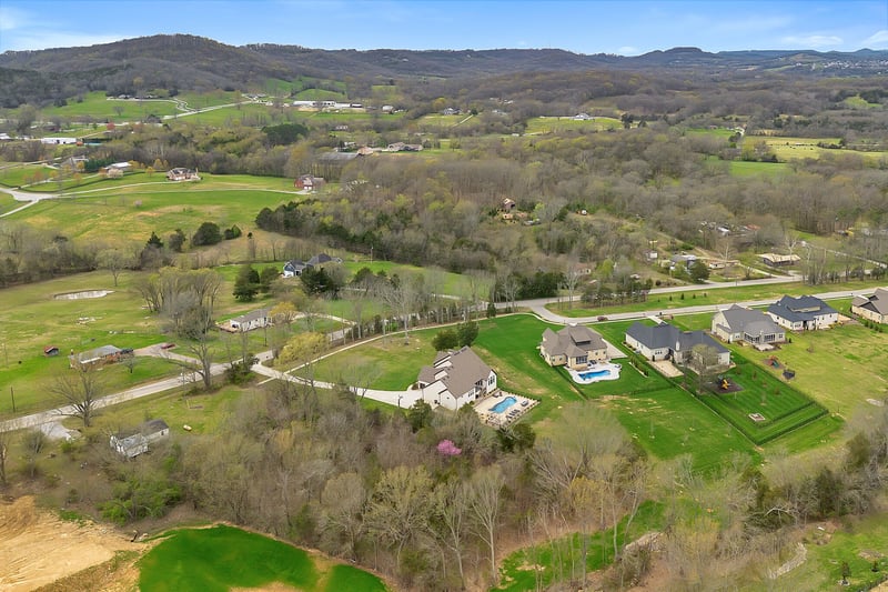 2662 Sanford Rd, Nolensville, TN 37135