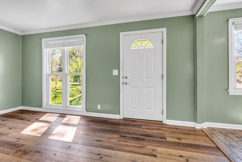 900 Kipling Dr, Nashville, TN 37217