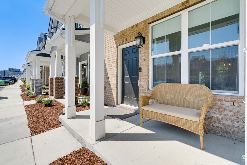 615 Old Hickory Blvd #704, Nashville, TN 37209