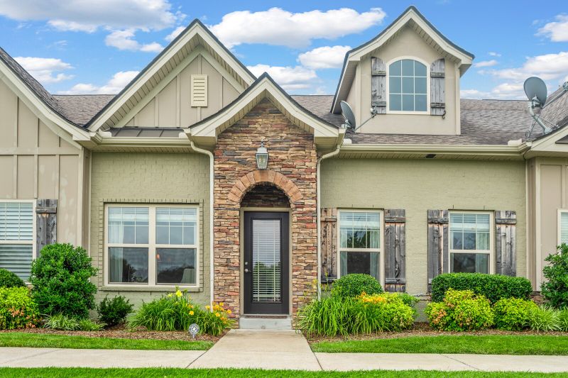 221 Siegert Pl, Nolensville, TN 37135