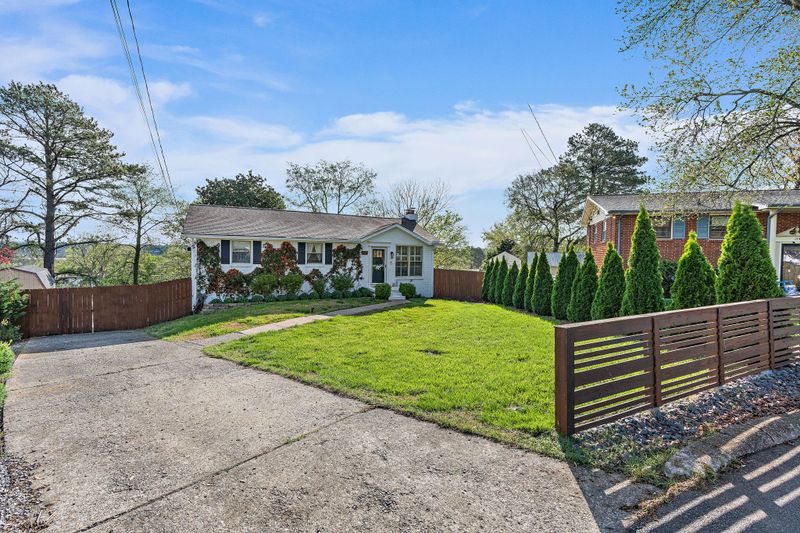 156 Luna Cir, Nashville, TN 37211