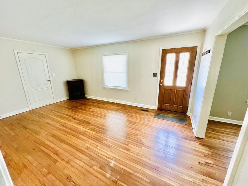 1015 Murfree Ave, Murfreesboro, TN 37129