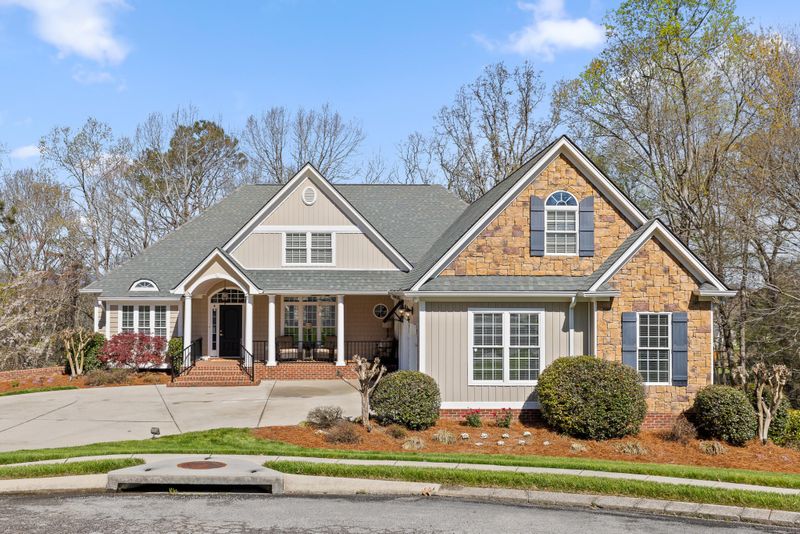 56 Saddle Brooke Ln, Rock Spring, GA 30739