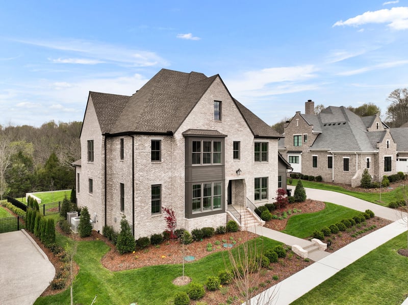9319 Double Run Ct, College Grove, TN 37046