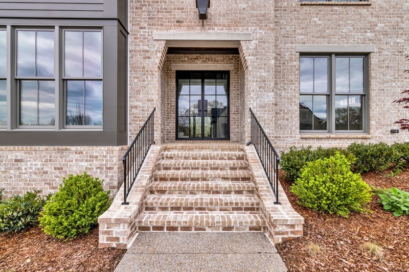 9319 Double Run Ct, College Grove, TN 37046