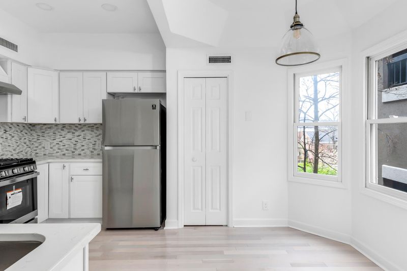 3818 W End Ave #201, Nashville, TN 37205