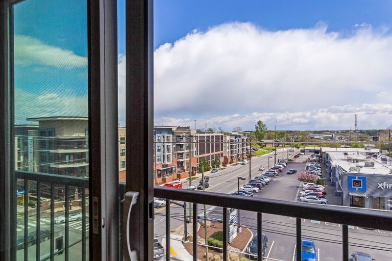 2407 8th Avenue S #405, Nashville, TN 37204