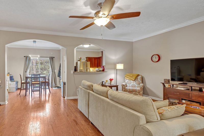 1340 Crown Point Pl, Nashville, TN 37211
