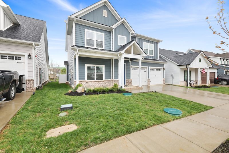 243 Daniel St, Pleasant View, TN 37146