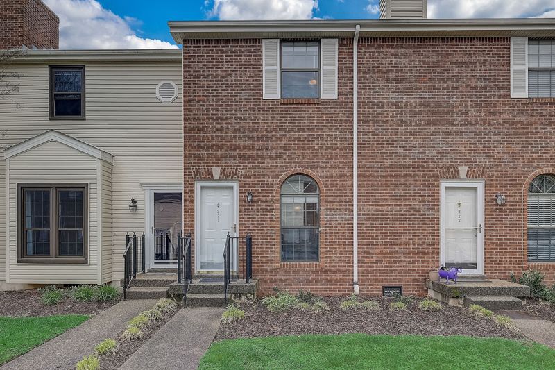 221 Wynbrook Ct, Nashville, TN 37221